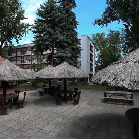 Hotel Rev Szallo Balaton Szántód Exterior foto