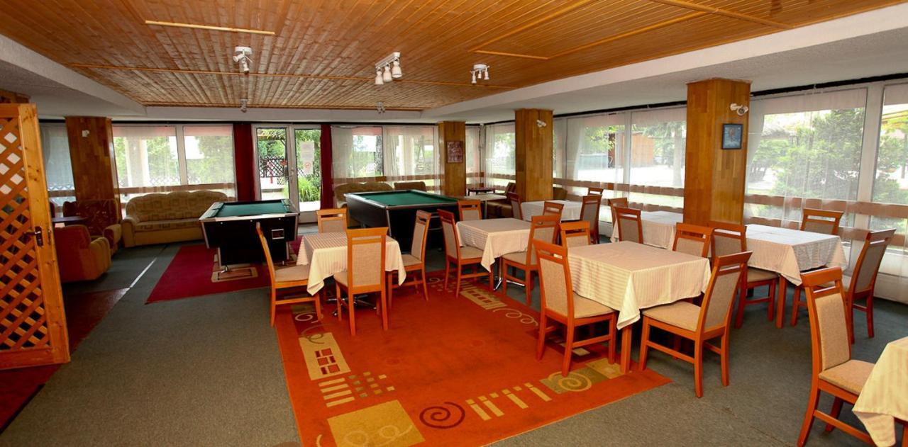 Hotel Rev Szallo Balaton Szántód Exterior foto