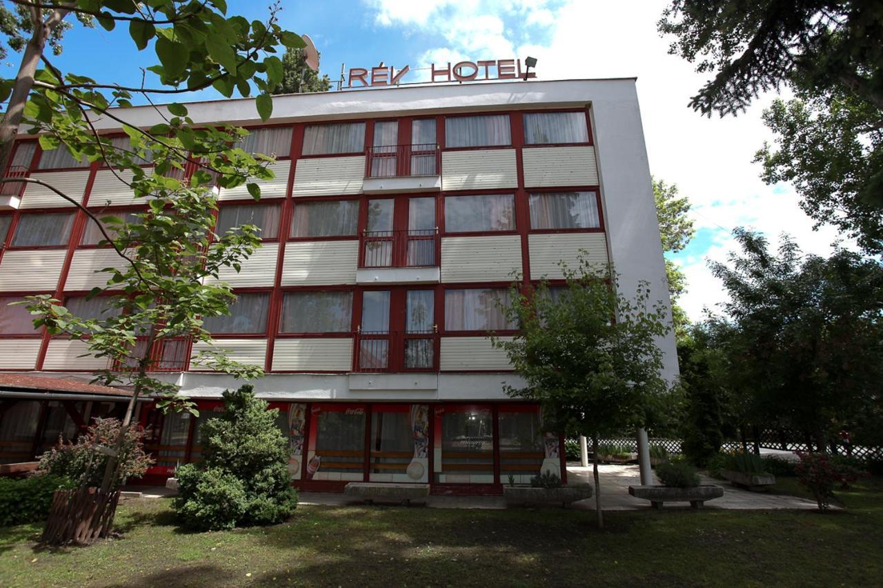 Hotel Rev Szallo Balaton Szántód Exterior foto