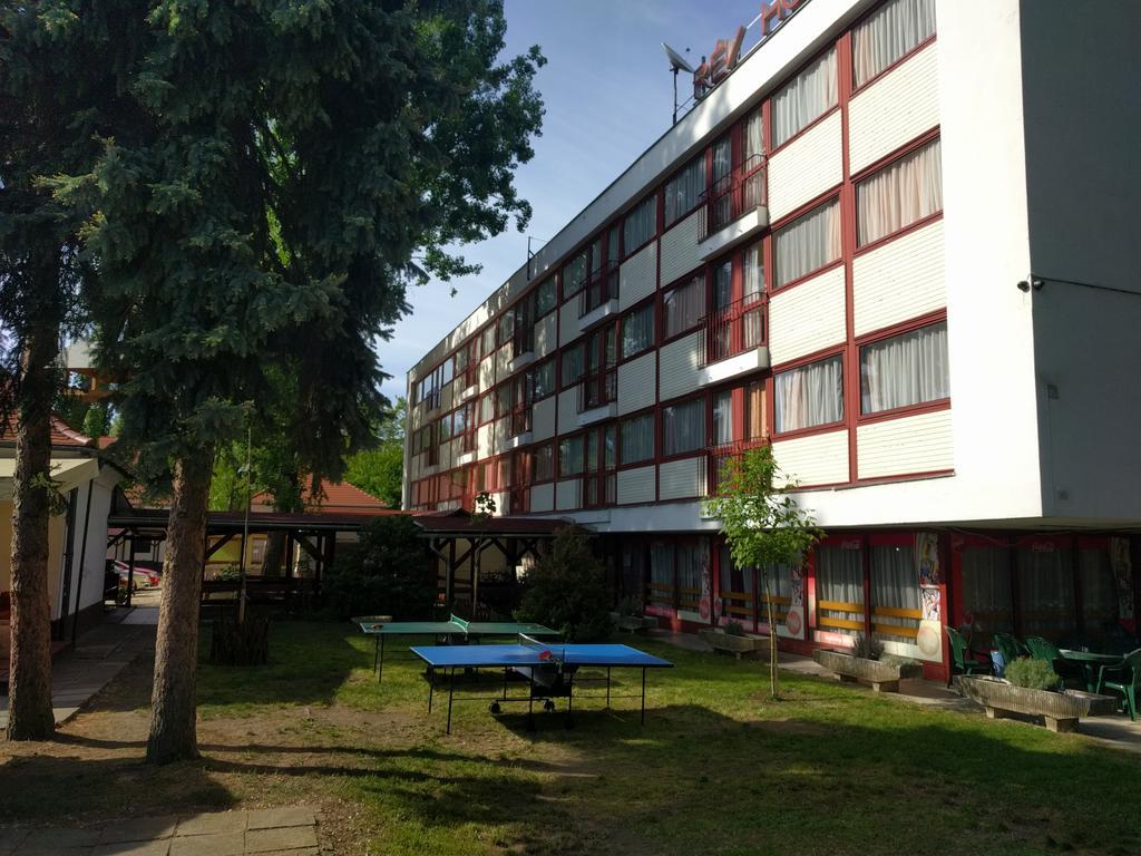 Hotel Rev Szallo Balaton Szántód Exterior foto